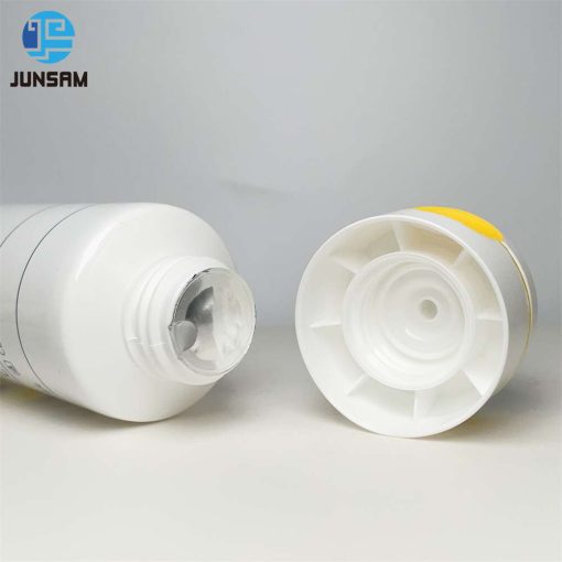 bouchon-tube-en plastique